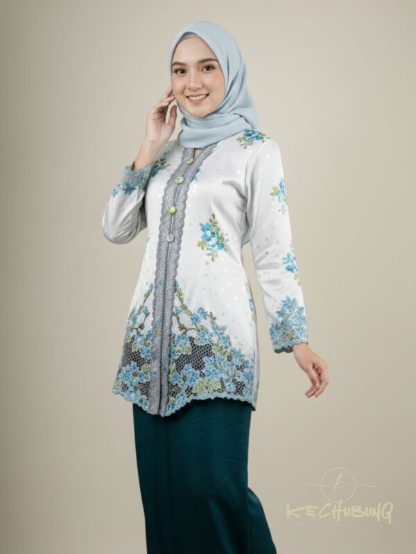 Sulam Goyang Kebaya Tradisi