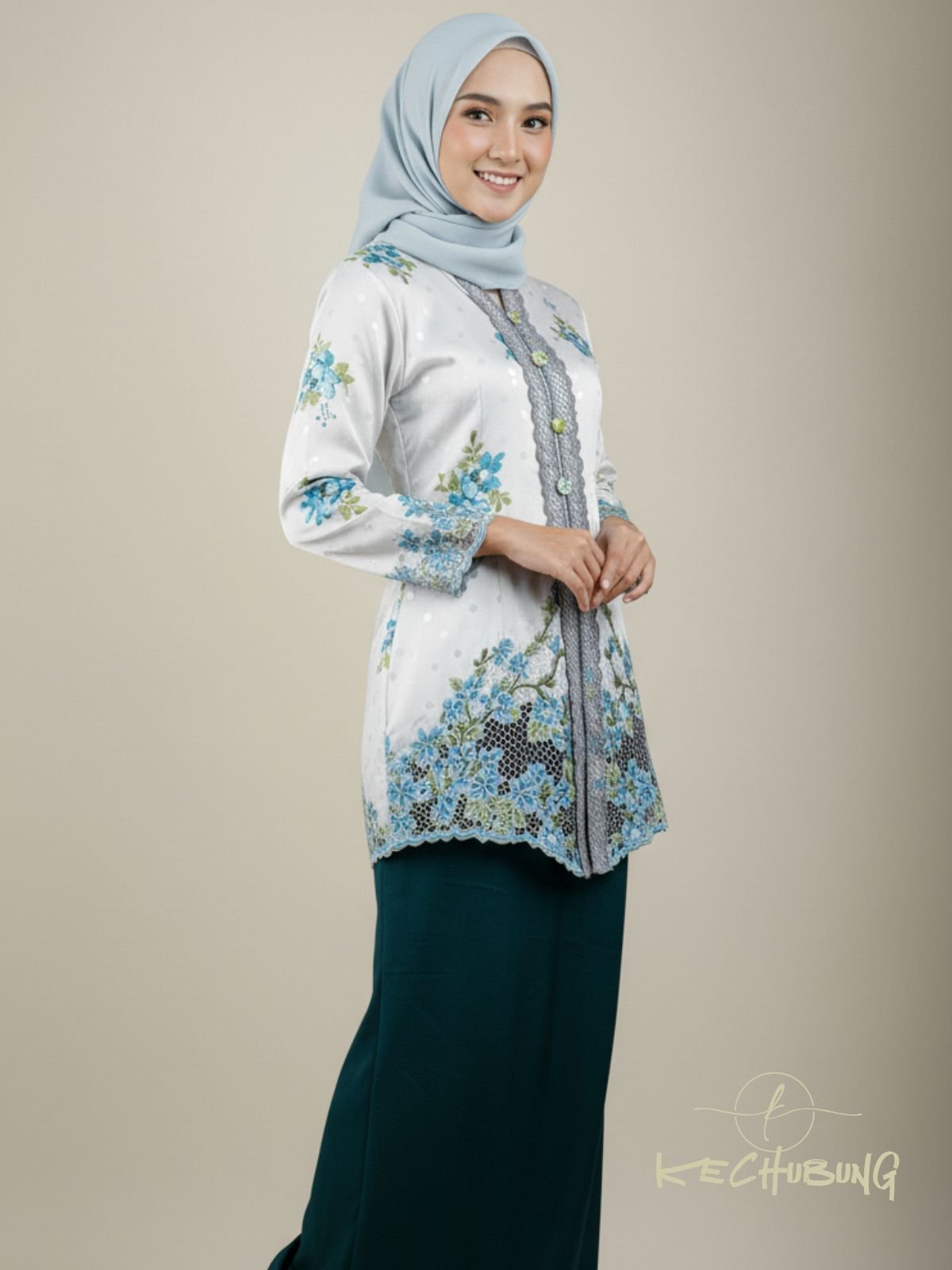 Sulam Goyang Kebaya Tradisi