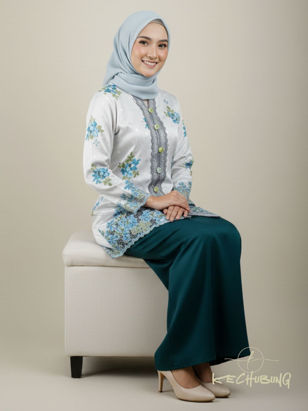 Sulam Goyang Kebaya Tradisi