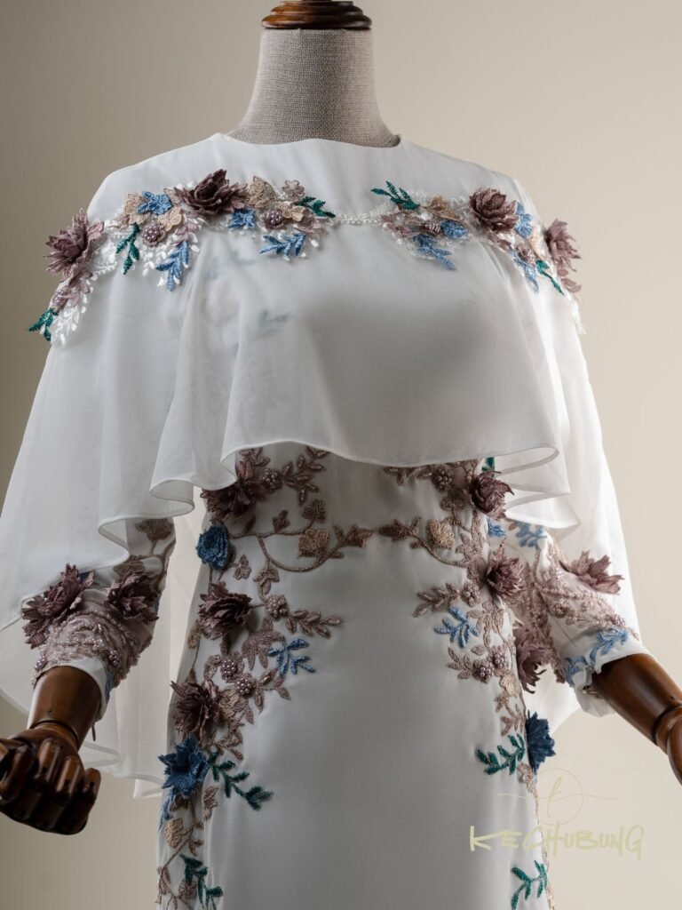 Sulaman 3D dan Patching Lace - Busana Majlis Resepsi Cape Long Dress