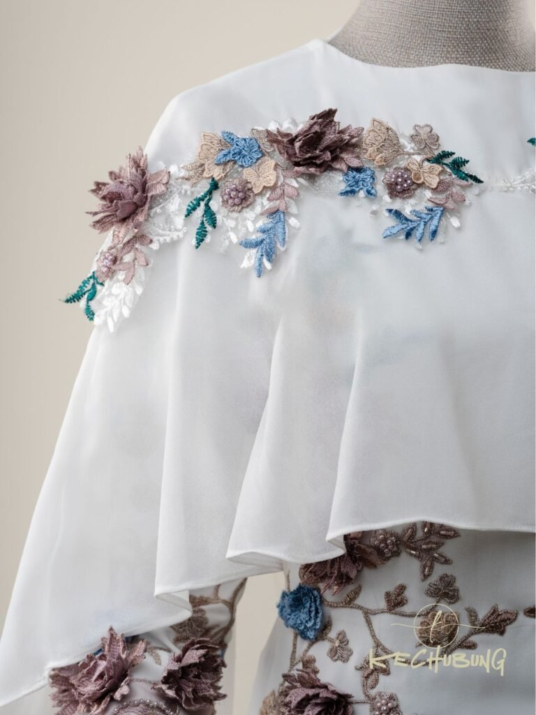 Sulaman 3D dan Patching Lace - Busana Majlis Resepsi Cape Long Dress