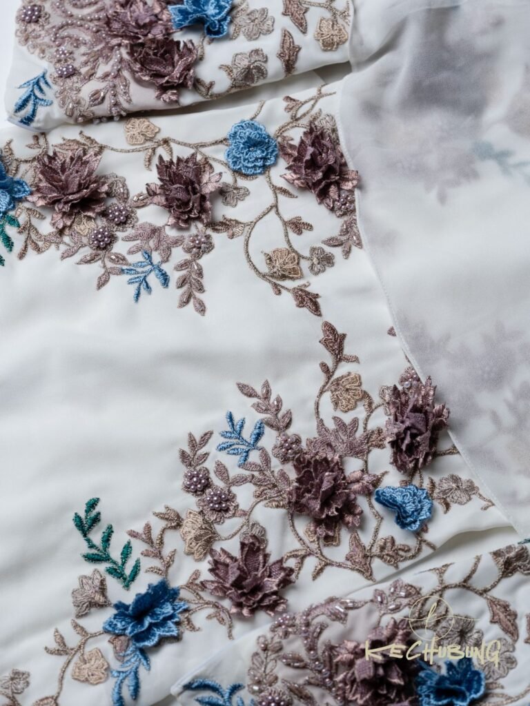 Sulaman 3D dan Patching Lace - Busana Majlis Resepsi Cape Long Dress